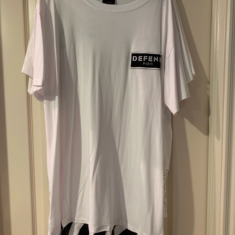 Long Tail Defend Paris T-shirt